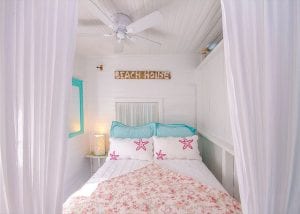 old love's beach house bedroom